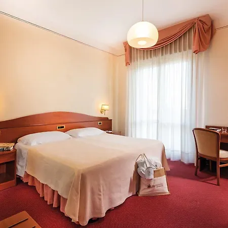 מלון Atlantic Terme Natural & 3*